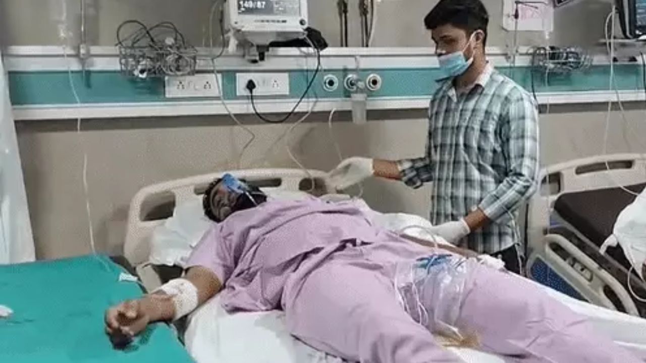 Meerut Firing: हारुन गोलीकांड में आरोपी रवीश ने किया सरेंडर, SSP ऑफिस पहुंचकर बताई फायरिंग की पूरी कहानी