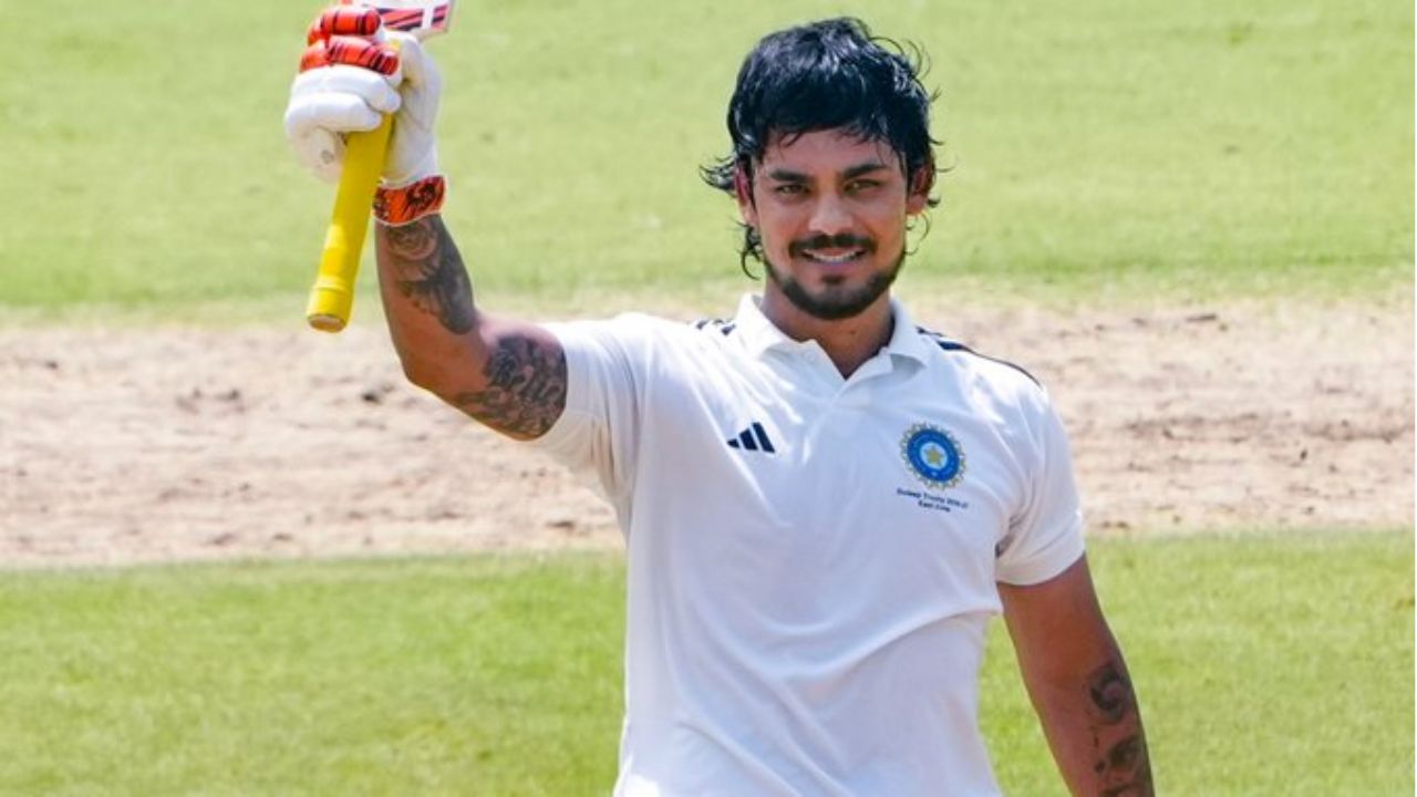 ‘वापसी हो तो ऐसी’! ईशान किशन ने 270 रन बनाकर रचा इतिहास, ऐसा करने वाले बने पहले विकेटकीपर-कप्तान