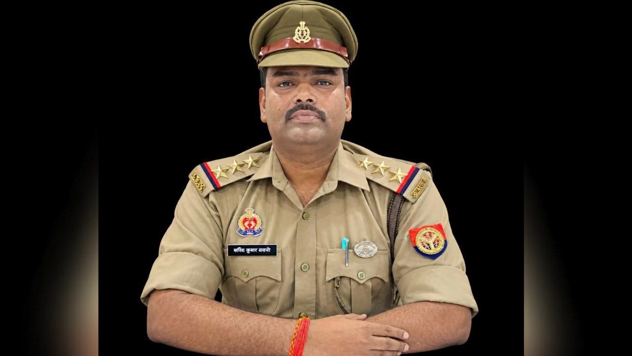 महराजगंज में पुलिस महकमे में बड़ा फेरबदल, 29 पुलिसकर्मियों के बदले कार्यक्षेत्र, इन्हें मिली सदर कोतवाली की कमान