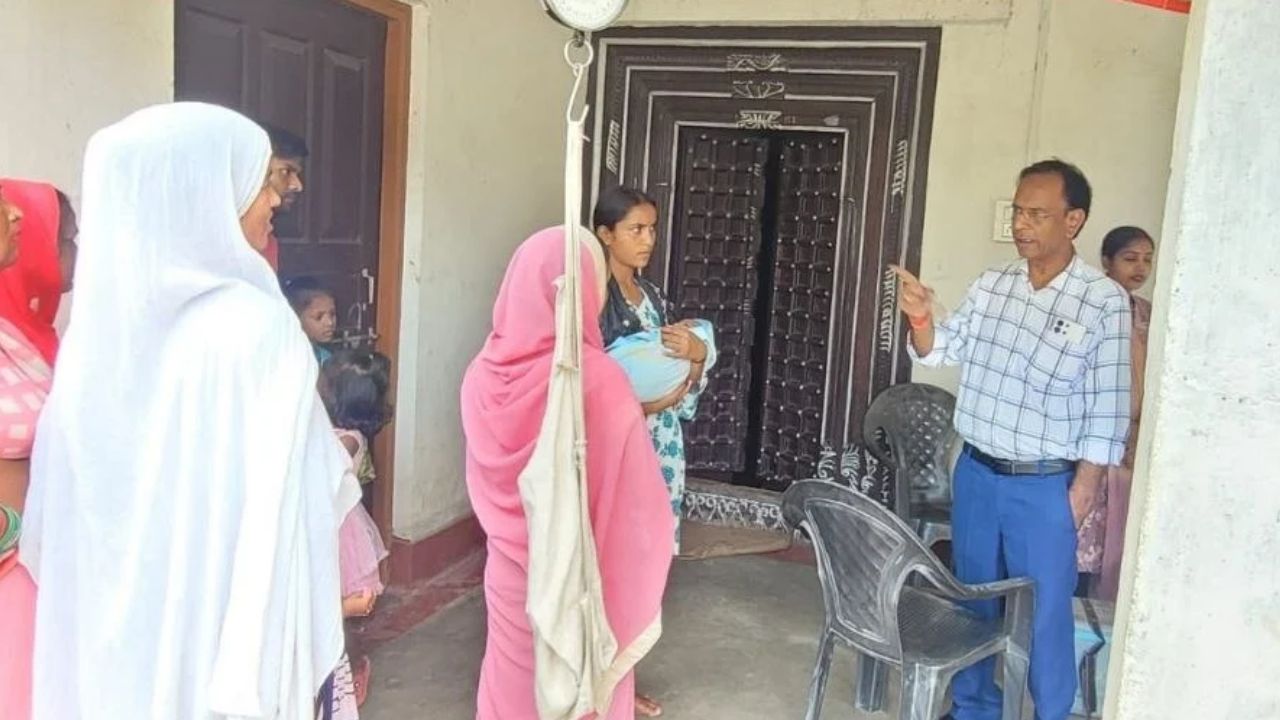 देवरिया में सीएमओ की अचानक दस्तक से मचा हड़कंप, निरीक्षण में खुला बड़ा मामला