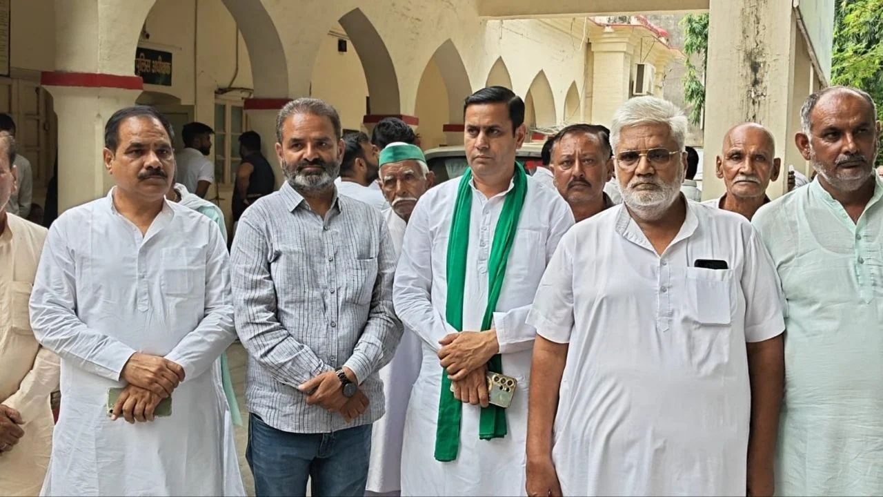 Muzaffarnagar: हरैटी हत्याकांड की कार्रवाई पर उठे सवाल, परिजनों ने SSP से लगाई गुहार
