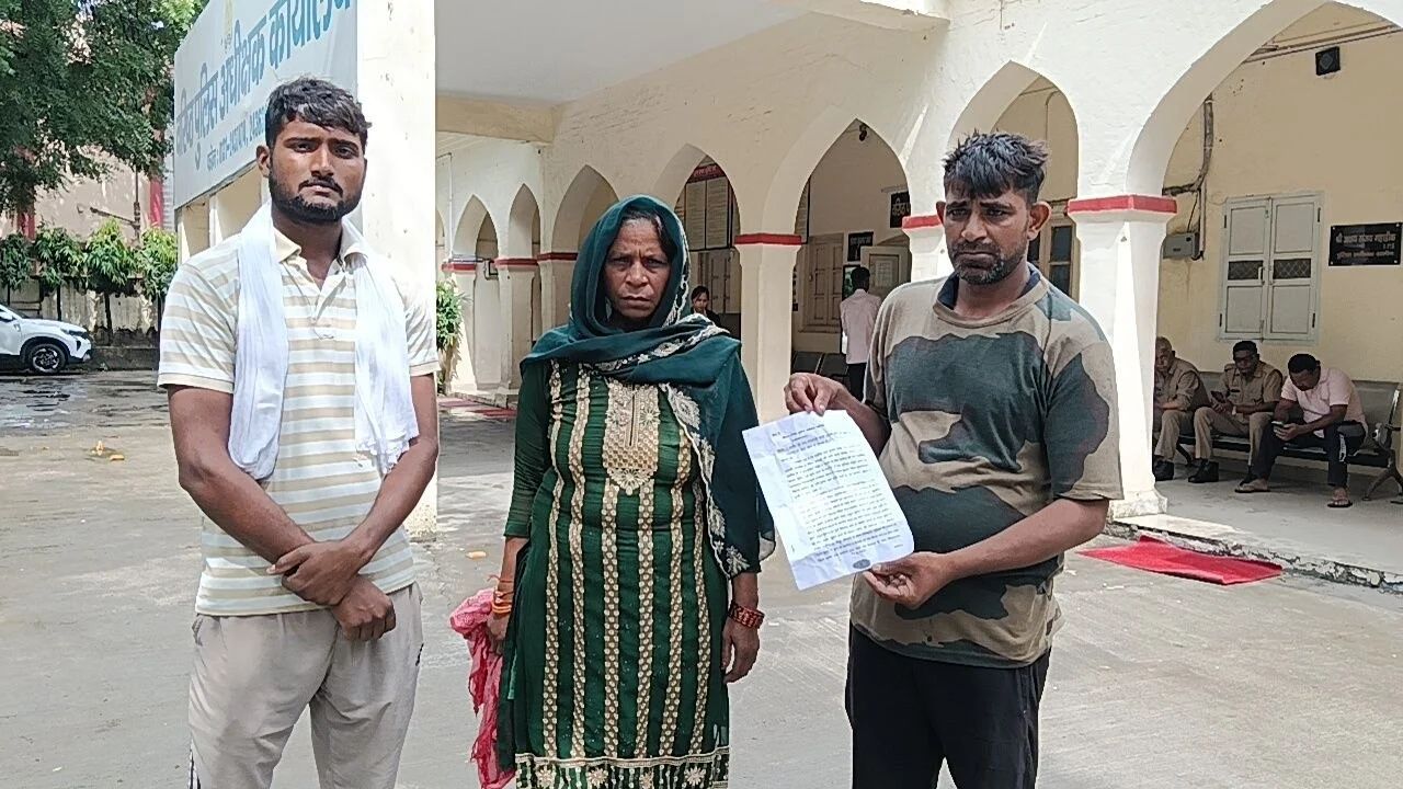 Muzaffarnagar News: जिस दामाद पर था भरोसा, उसी ने दिया धोखा; एसएसपी ऑफिस पहुंचकर रो पड़ी सास