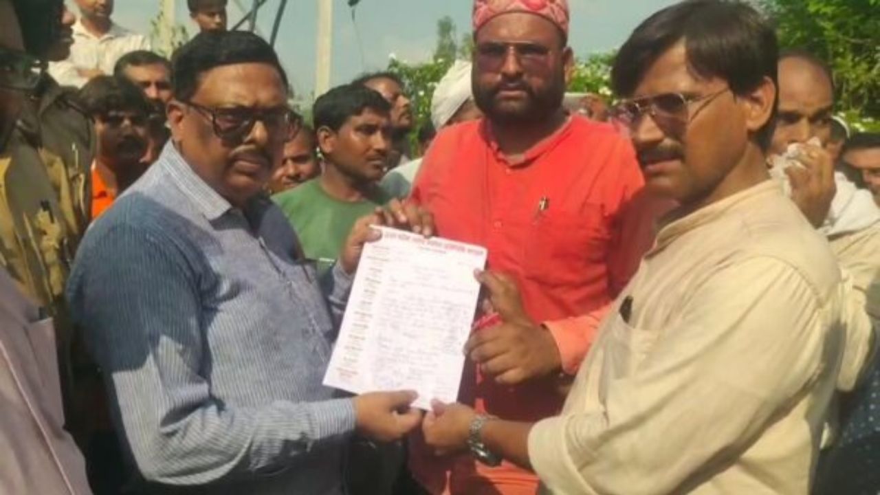 ‘सुधार लो बिजली व्यवस्था, वरना होगा उग्र आंदोलन!’ रायबरेली में पांच घंटे चला हाई-वोल्टेज ड्रामा, व्यापारियों का फूटा गुस्सा