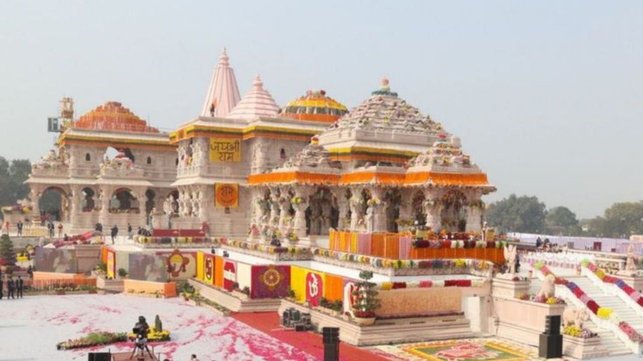 अयोध्या राम मंदिर चढ़ावा प्रकरण में 36,039 पन्नों की चार्जशीट दाखिल, चंपत राय समेत तीन को बनाया गया गवाह