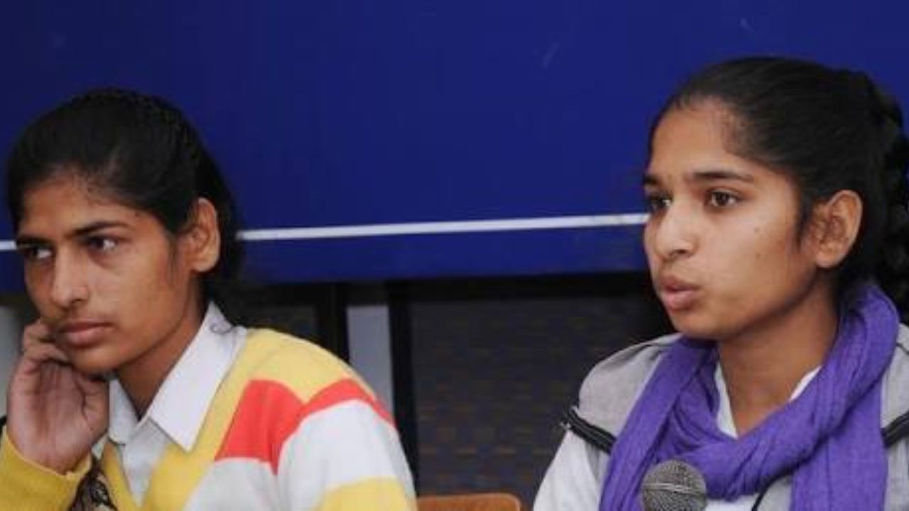 कुल्हाड़ी-रॉड से हमला और फिर मौत! 2014 की ‘रोहतक सिस्टर्स’ के परिवार पर हमले से मचा हड़कंप