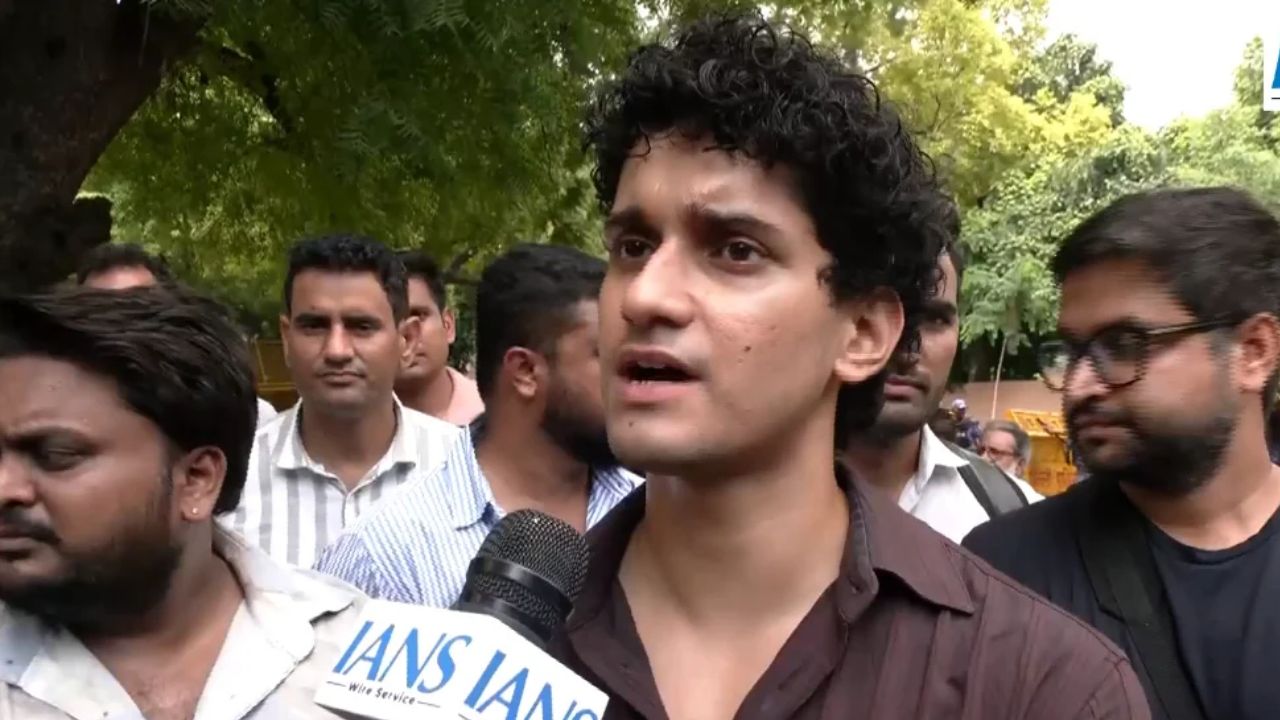 ‘ठप्पे नहीं, जॉब चाहिए’, SRCC में PM मोदी के ‘नक्सल’ बयान पर भड़की CJP, कहा- दिमाग की नहीं, रोजगार की बात करो