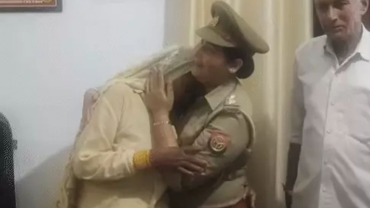 बेटों ने कर दिया मां-बाप का ‘बंटवारा’, 70 की पत्नी ने 75 साल के पति से मांगा तलाक, पढ़ें बुलंदशहर की दिल छूने वाली खबर