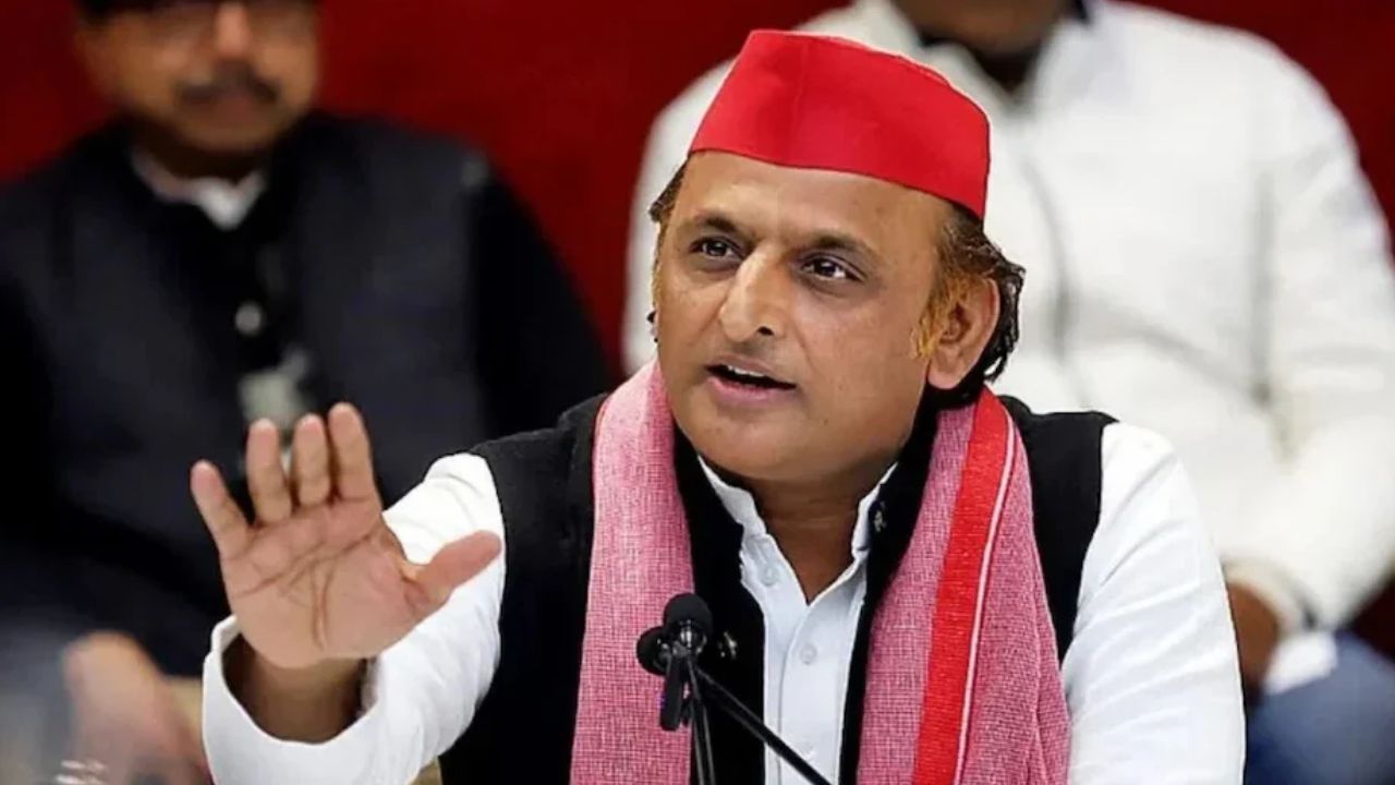 बलिया और देवरिया दौरे पर रहेंगे अखिलेश यादव, दिवंगत नेताओं के परिजनों से करेंगे मुलाकात