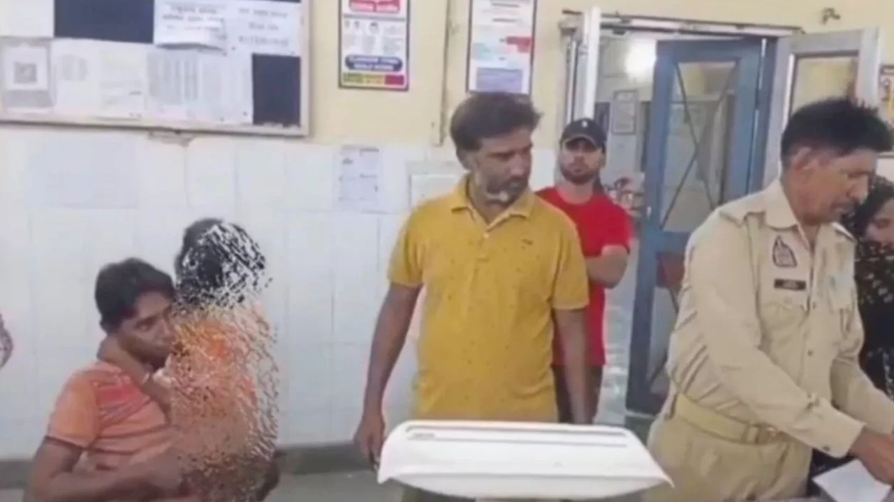 दूध मांगने में देरी पर भड़का हलवाई, 6 साल के मासूम को गर्म कढ़ाई में बिठाने का आरोप