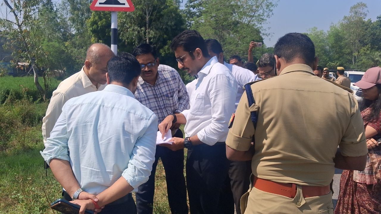 पूर्वांचल एक्सप्रेसवे के पास बिछेगा उद्योगों का जाल, खुलेगा नौकरियों का पिटारा! अमेठी में बड़ा प्रशासनिक धमाका