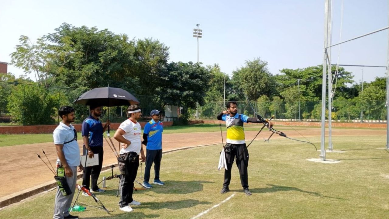 असम में दिखेगा भदोही के तीरंदाजों का निशाना, प्रयागराज ट्रायल में गोल्ड और ब्रॉन्ज जीतकर राष्ट्रीय प्रतियोगिता में पहुंचे दो लाल