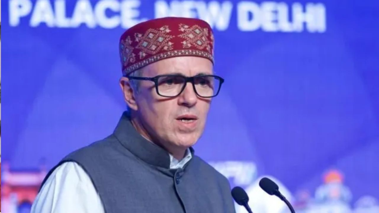 Jammu Kashmir: उमर अब्दुल्ला सरकार में अगले हफ्ते होगा बड़ा फेरबदल, CM ने किया ऐलान