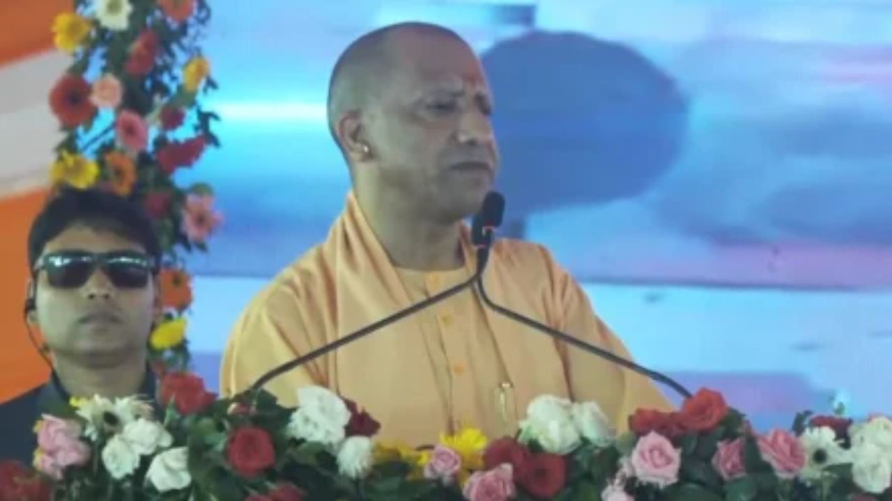 दिवाली से पहले 18 लाख कर्मचारियों की चमकेगी किस्मत, योगी सरकार के इस मास्टरस्ट्रोक से खातों में होगी धनवर्षा