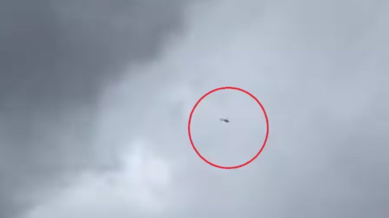 बदरीनाथ से लौट रहा था हेलीकॉप्टर, तभी चाई गांव के पास हुआ हादसा! 6 यात्री सवार, पायलट से संपर्क टूटा