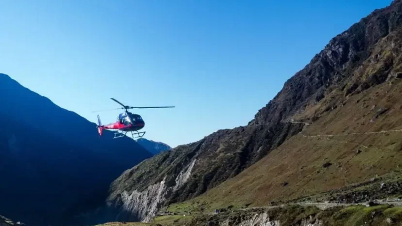 बद्रीनाथ से लौट रहा हेलीकॉप्टर अचानक लापता! बद्रीनाथ-जोशीमठ के बीच टूटा संपर्क, मचा हड़कंप