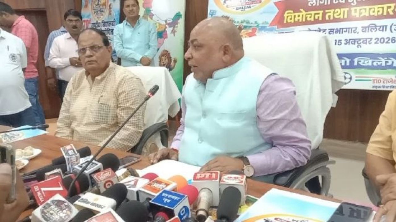 नेहा बोरा पर बरसे दयाशंकर सिंह, बोले- बांग्लादेश से प्रेरित हैं तो वहीं जाकर लोगों का जीवन सुधारें