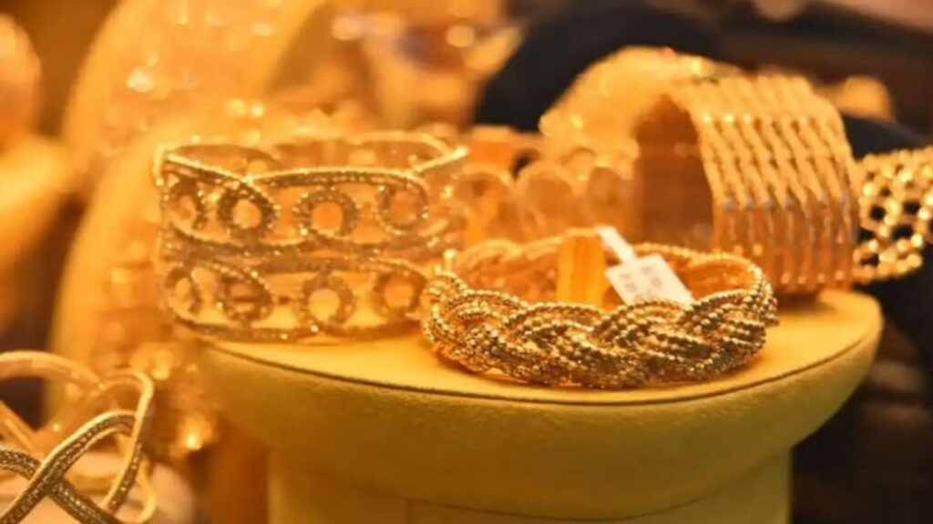 Drop in Gold and Silver Prices 