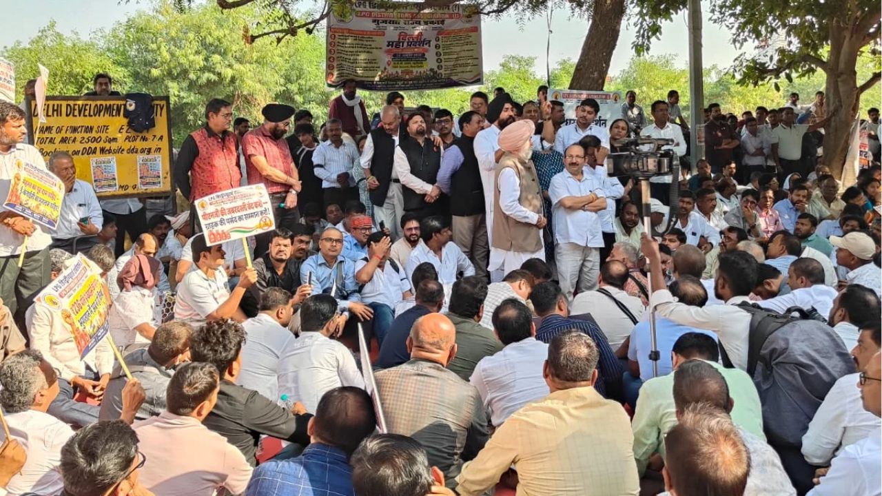 Gas distributors protest 2