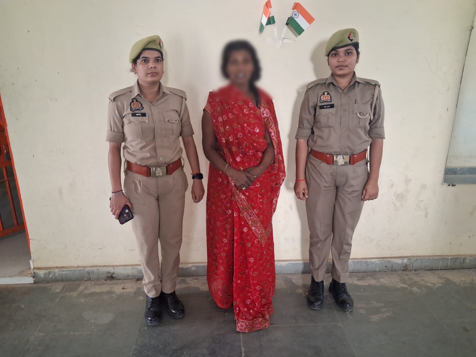 गोरखपुर: चोरी के मामले में महिला गिरफ्तार, बाल अपचारी के पास से जुड़े मामले में 60,130 बरामद