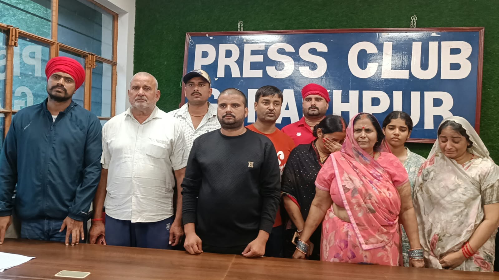 CISF जवान की मौत कैसे हुई? पत्नी के सवालों से मामले में नया मोड़