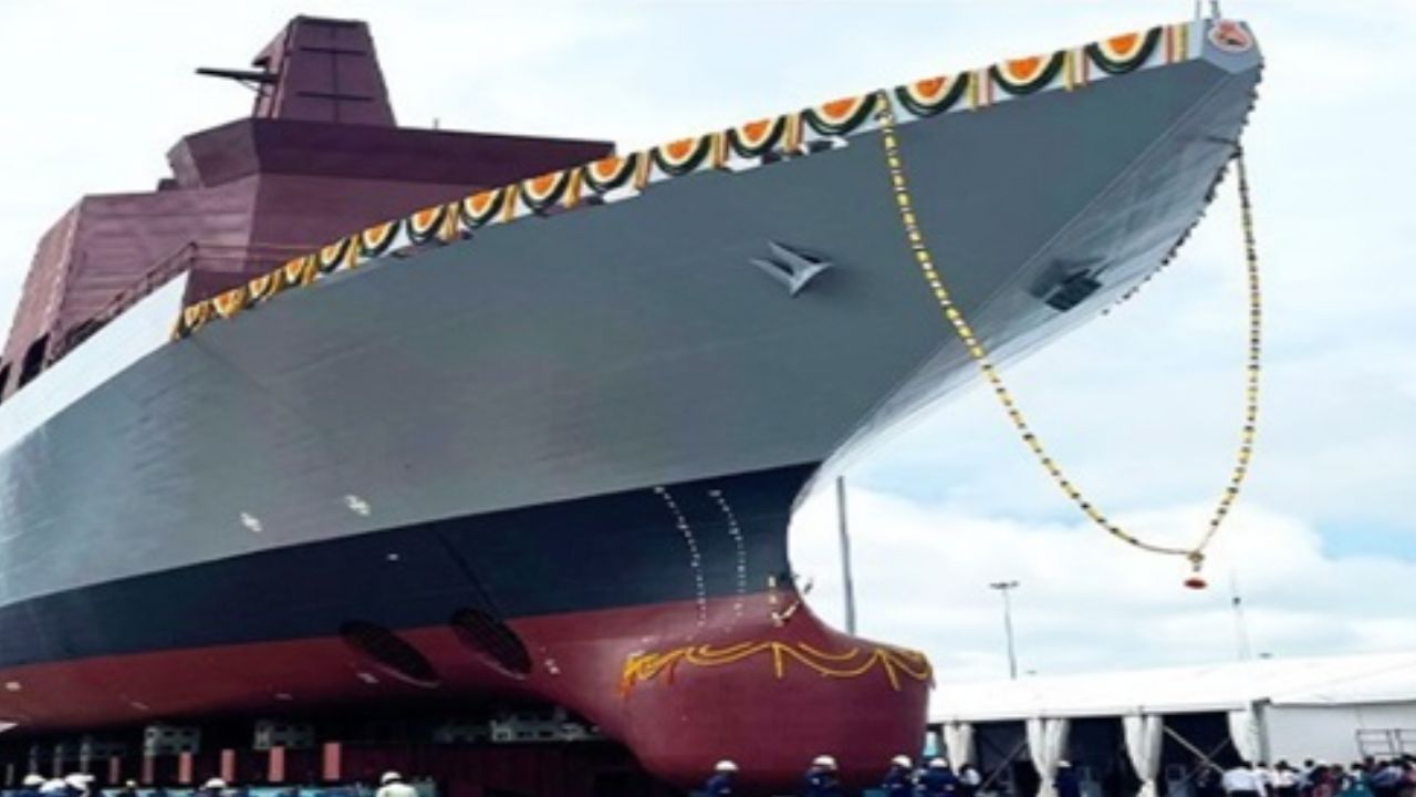 INS समर्थक बना नौसेना के बेड़े का हिस्सा, ड्रोन संचालन और दूसरे जहाजों की मदद में होगा उपयोगी