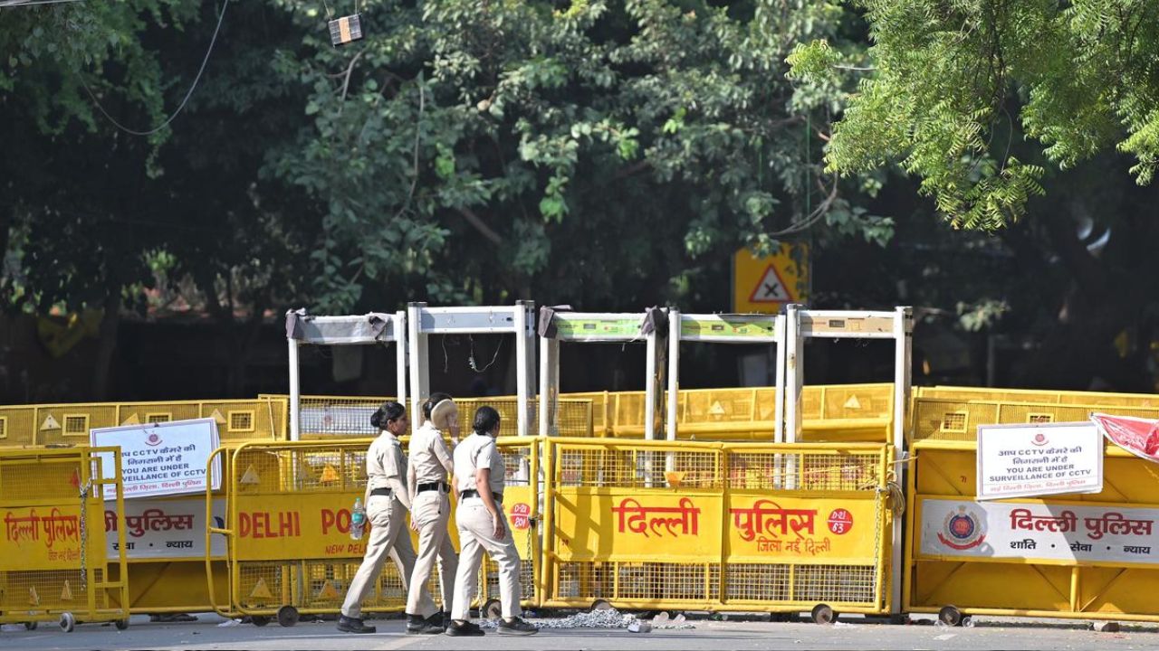 जंतर-मंतर को प्रदर्शन स्थल के दर्जे से हटाने को चुनौती, केंद्र और दिल्ली पुलिस को नोटिस
