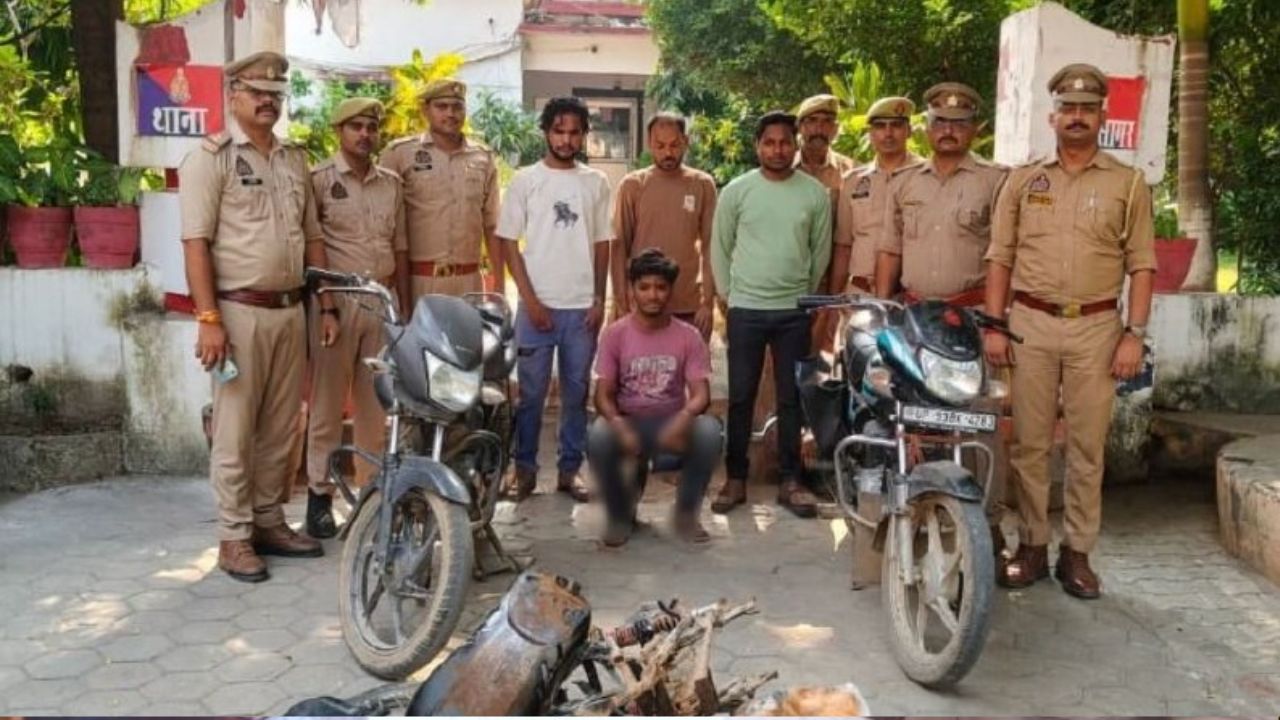 झांसी में मंदिर मेले से 3 बाइक चोरी, पुलिस ने 4 आरोपियों को किया गिरफ्तार; 2 बाल अपचारी संरक्षण में लिए गए
