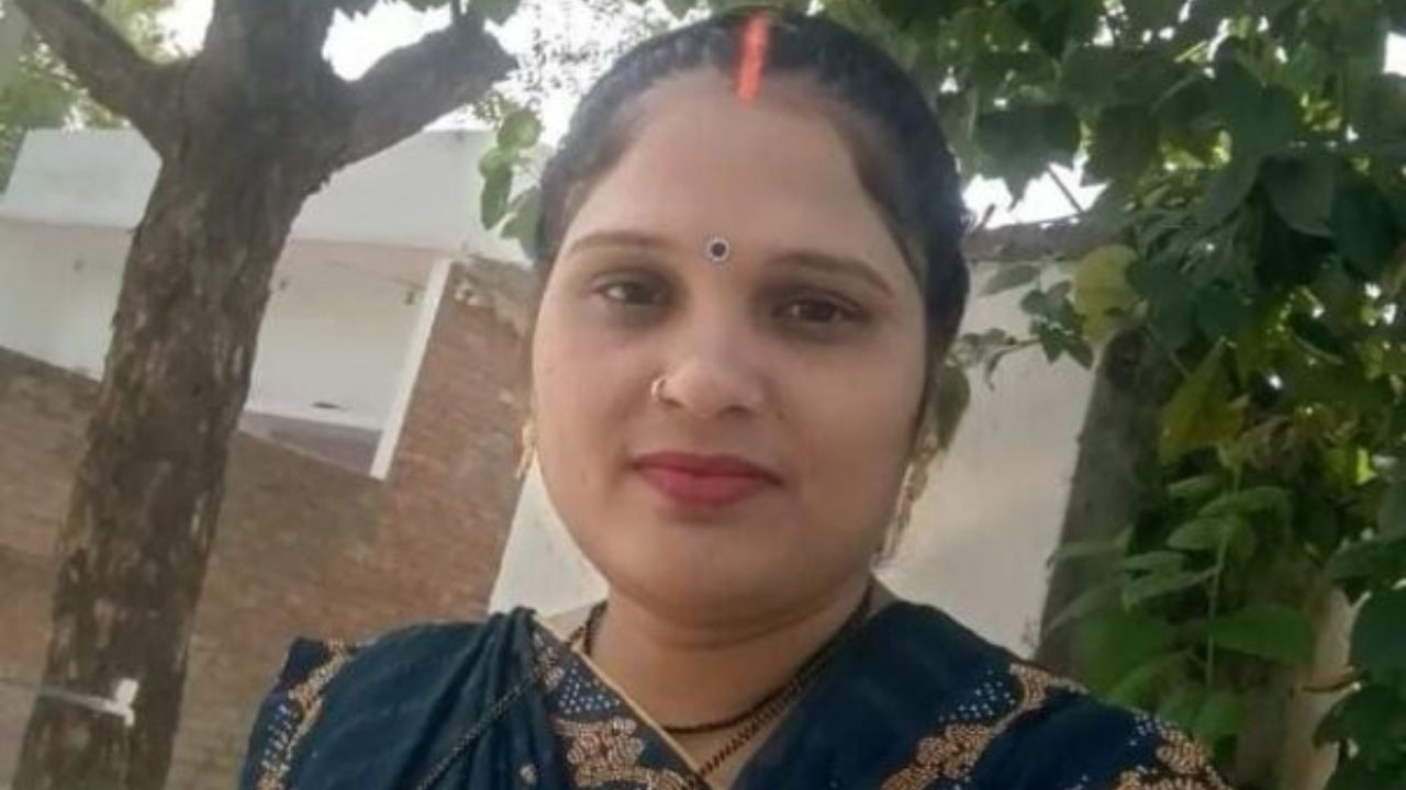 प्रतापगढ़ में 3 बच्चों के सामने मां का शव फंदे से लटका मिला, कंचन गौतम की मौत बनी पहेली