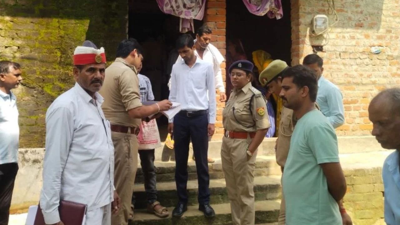 छह महीने पहले हुई शादी, फिर घर में फंदे से लटका मिला शव; मां की तहरीर पर पति समेत चार पर केस