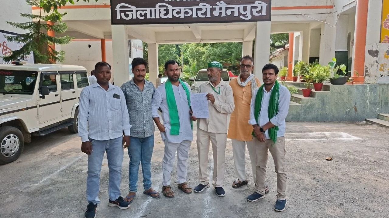 मैनपुरी में किसानों की बढ़ी धड़कनें, पकी धान की फसल बचाने के लिए नहर का पानी तुरंत बंद करने की उठी मांग, DM से लगाई गुहार