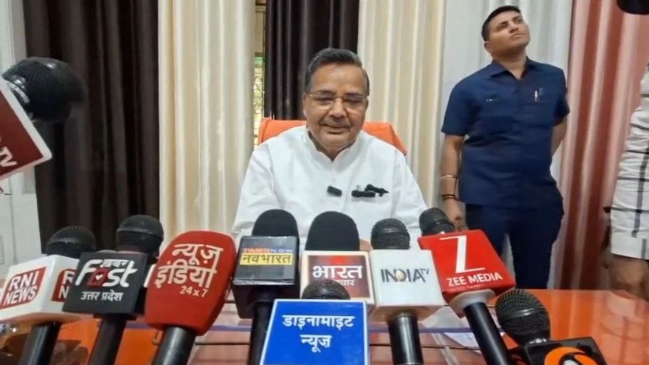 UCC से लेकर MLC चुनाव तक; मैनपुरी में जयवीर सिंह ने खोले सियासी पत्ते, जानिए क्या बोले