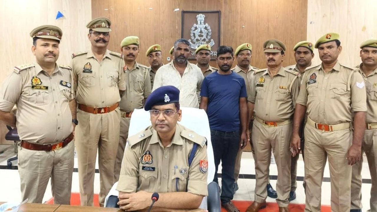 Mirzapur News: मिर्जापुर में 6 करोड़ का गांजा बरामद, ट्रक में छिपाकर ले जा रहे दो अंतरराज्यीय तस्कर गिरफ्तार
