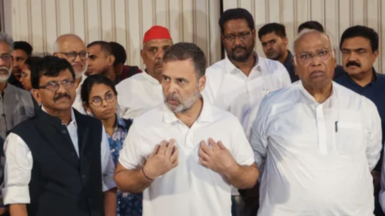 Rahul Gandhi AND Mallikarjun Kharge