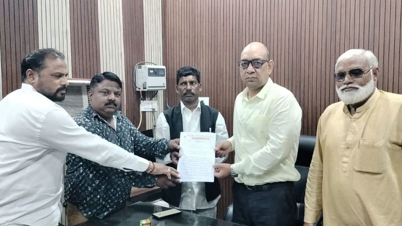 Saharanpur News: सफाई कर्मचारियों में क्यों मचा हड़कंप? सुकमा एंड संस के टेंडर को लेकर नगर निगम में प्रदर्शन