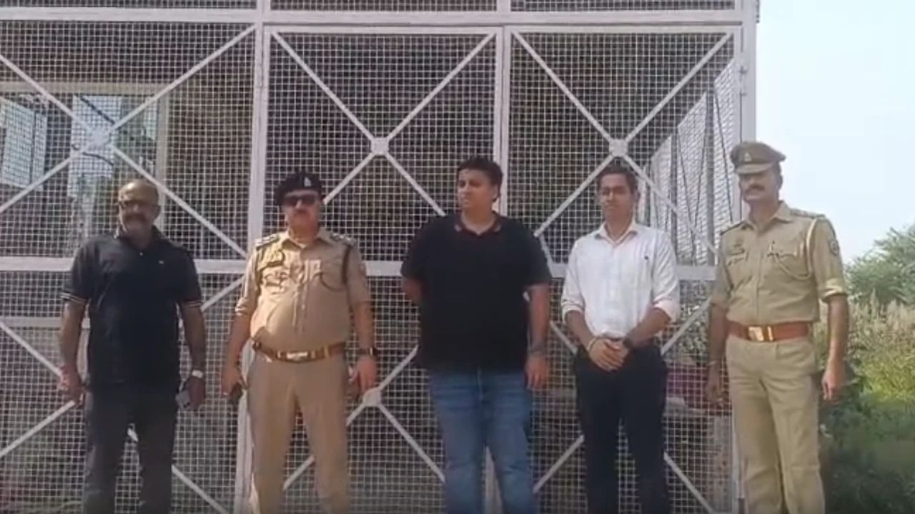 बदायूं में स्वास्थ्य सेवाओं पर बड़ा एक्शन, सहसवान में बिना पंजीकरण चल रहे अस्पतालों और क्लीनिकों पर छापेमारी