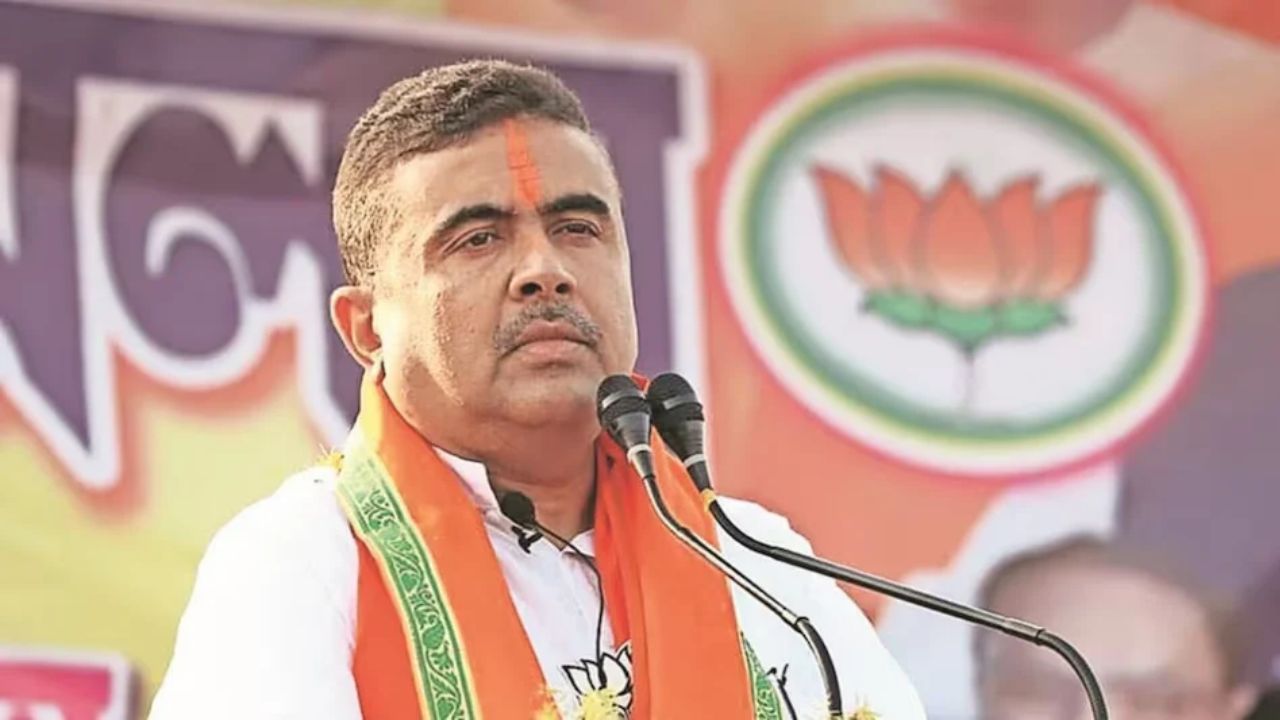 कोलकाता दुर्गा पूजा भगदड़ में 19 मौतों के बाद बड़ा खुलासा, शुभेंदु अधिकारी ने होमगार्ड्स की भूमिका पर उठाए सवाल