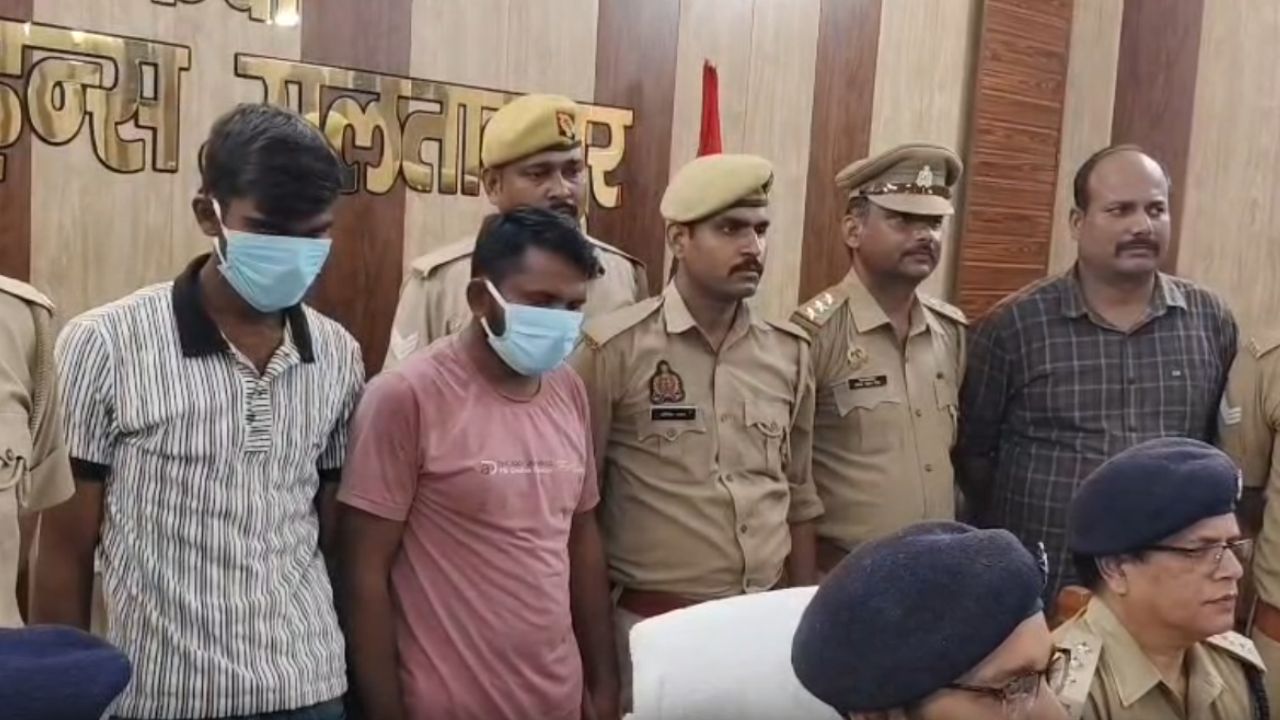 चोरी की पोल खुली तो पति-पत्नी को कुल्हाड़ी से काट डाला : सुलतानपुर पुलिस ने कंप्यूटर ऑपरेटर और उसके साथी को दबोचा