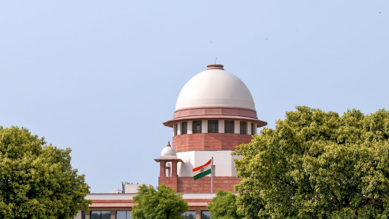 सेंट्रल पार्क बंद करने पर सुप्रीम कोर्ट में याचिका, कारोबारियों ने जताई भारी नुकसान की आशंका