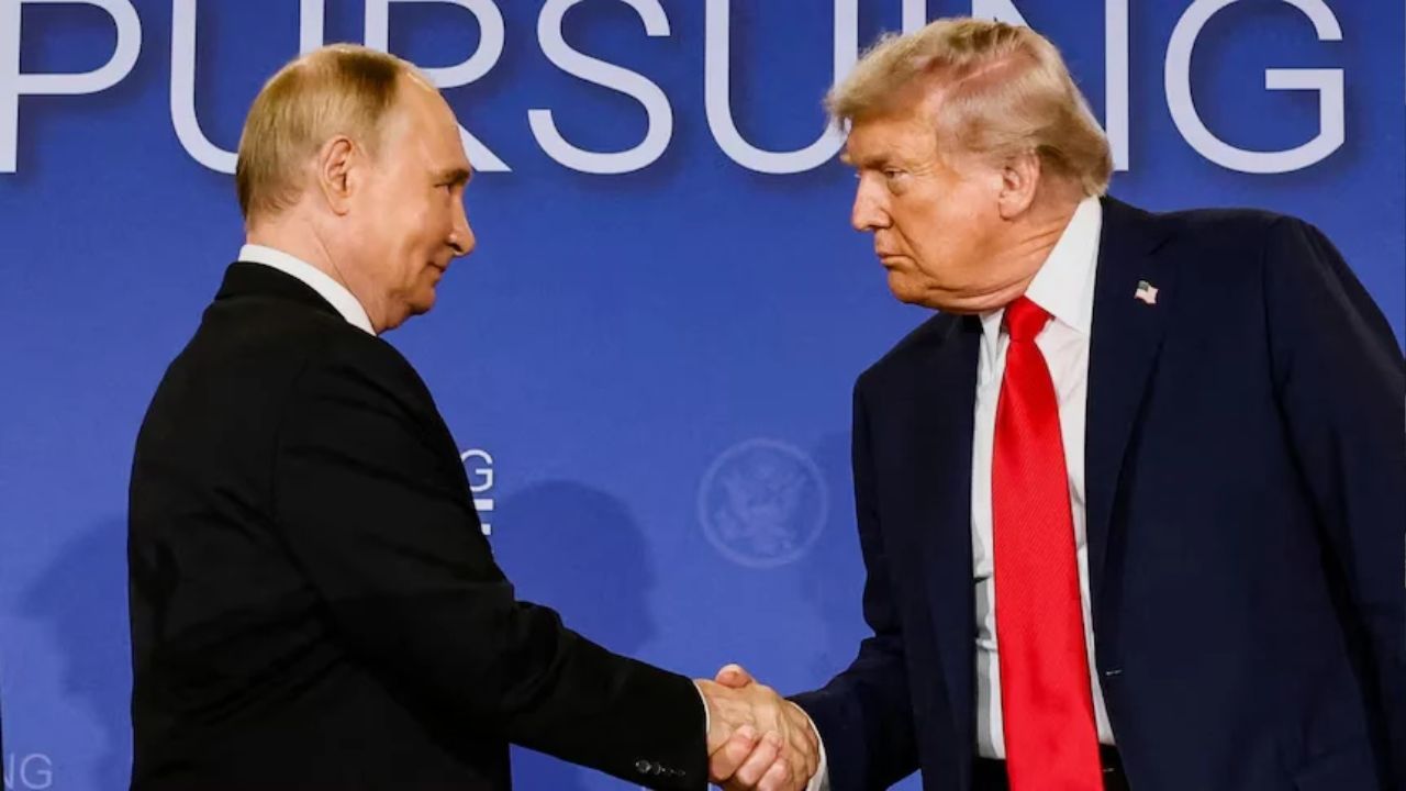 Trump-Putin Deal: उर्जा संकट से घबराये ट्रंप ने रूस से किया मनुहार, अब मिलेगा लाखों टन डीजल