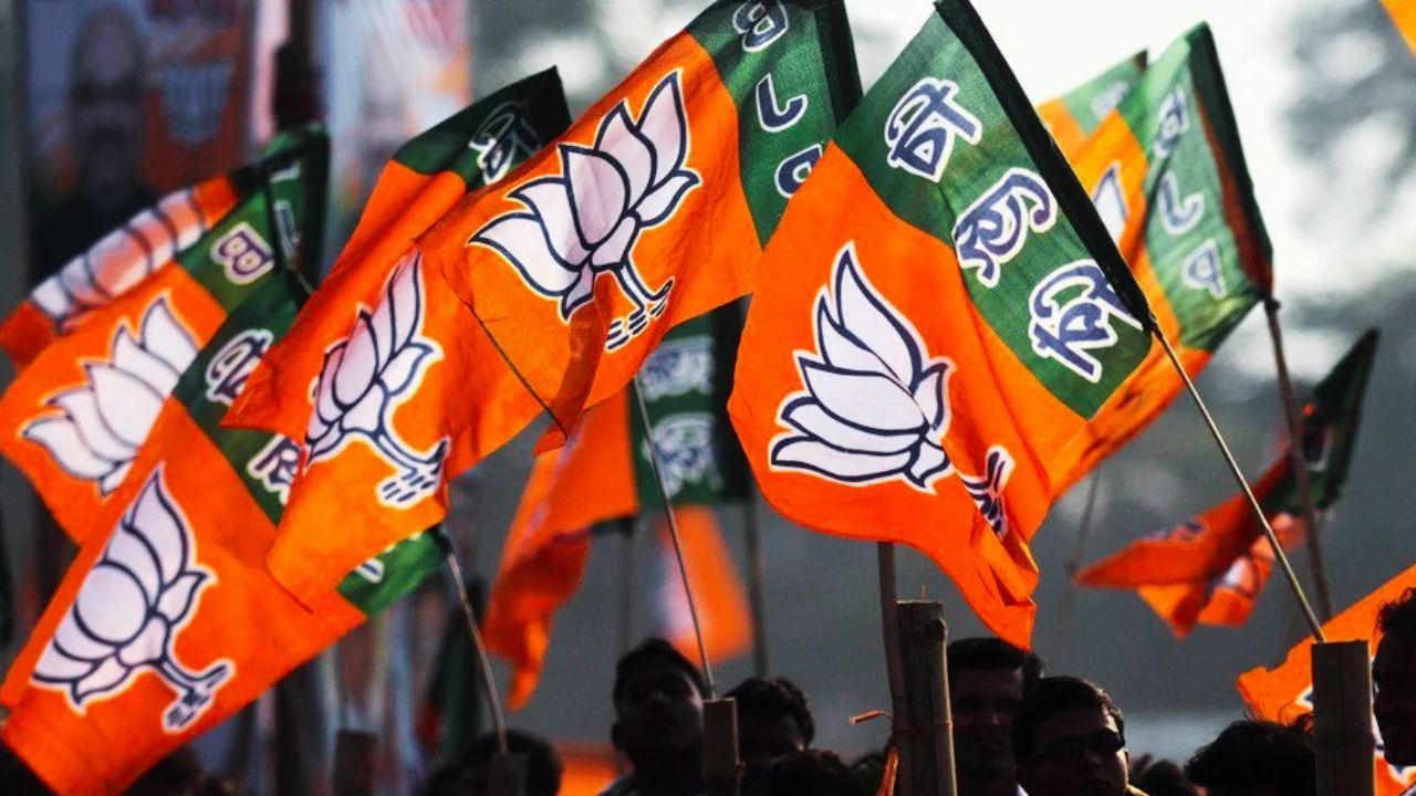UP Rajya Sabha Elections: गणित और जोड़-तोड़ में जुटी भाजपा, आठवीं के बाद नौवीं सीट पर टिकी नजरें