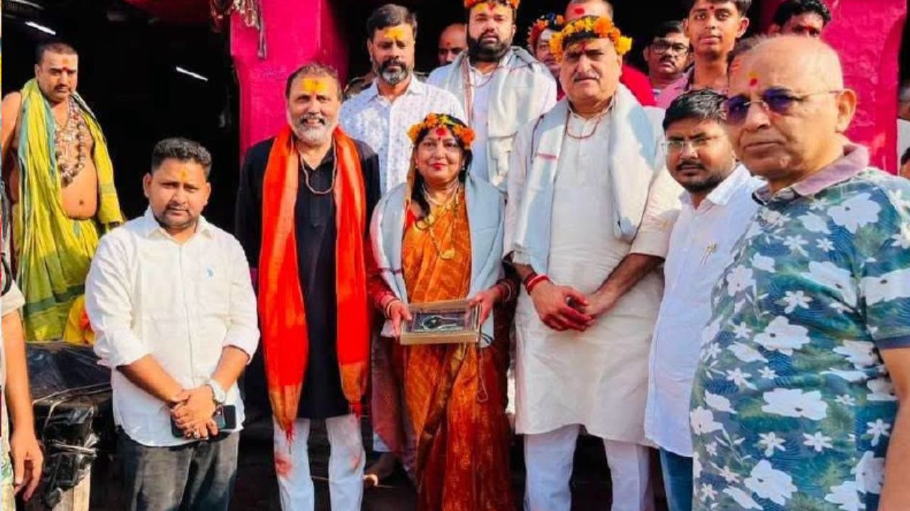 Deoghar: बाबा बैद्यनाथ धाम में एक साथ क्यों पहुंचे 3 सांसद? निशिकांत दुबे के साथ ये नेता भी रहे मौजूद