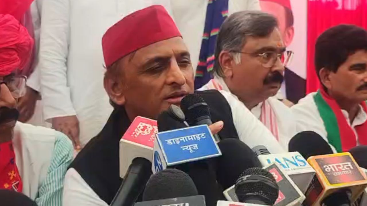 akhilesh yadav