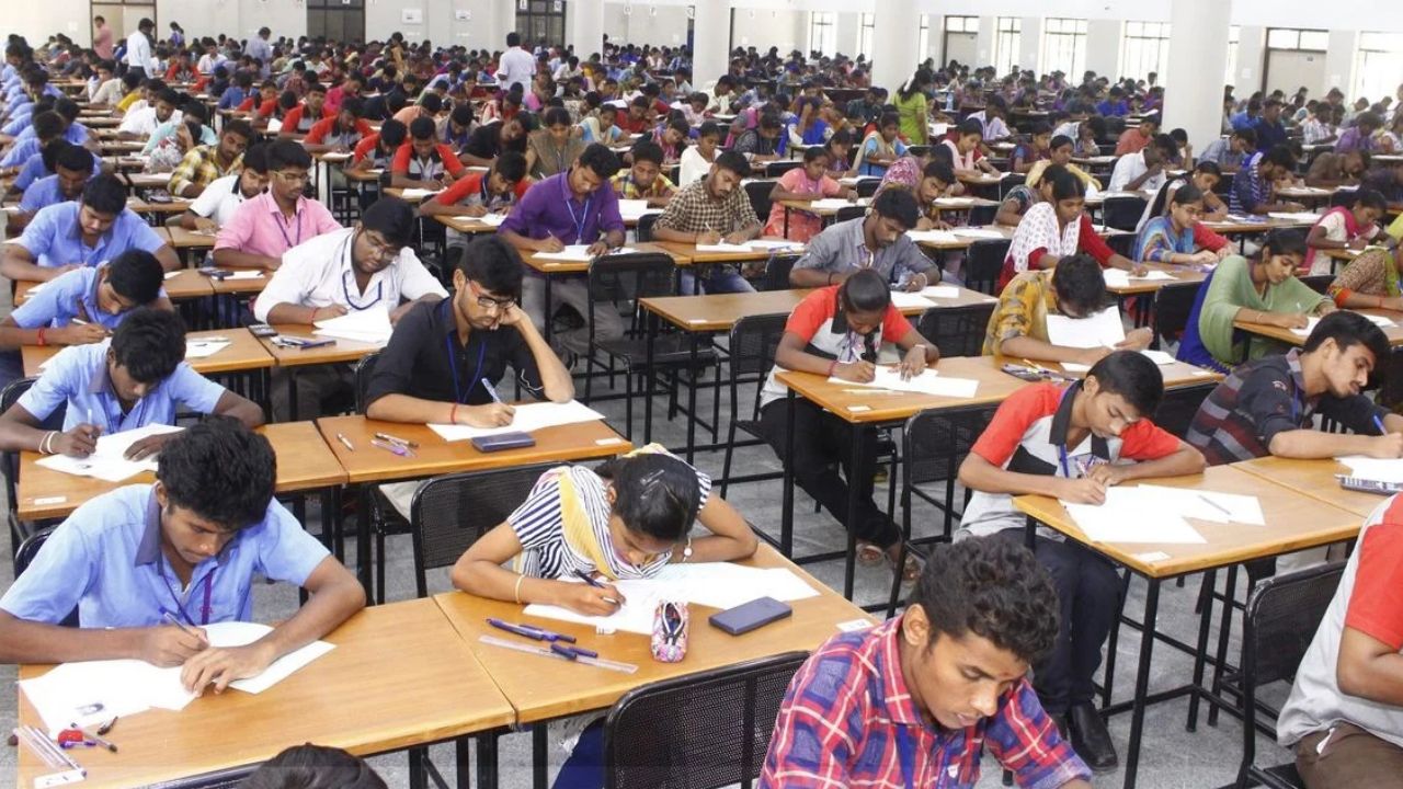 कानपुर में कल होगी UPPSC परीक्षा का कड़ा इम्तिहान, 23 केंद्रों पर चप्पे-चप्पे पर रहेगी पुलिस की पैनी नजर