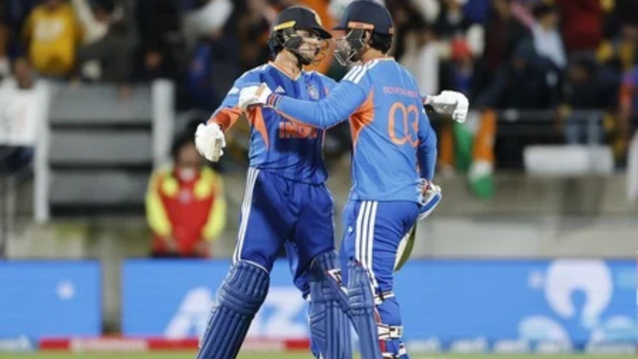 पावरप्ले में आस्ट्रेलिया का रिकार्ड तोड़ भारत ने न्यूजीलैंड के खिलाफ T-20 सीरिज पर जमाया कब्जा