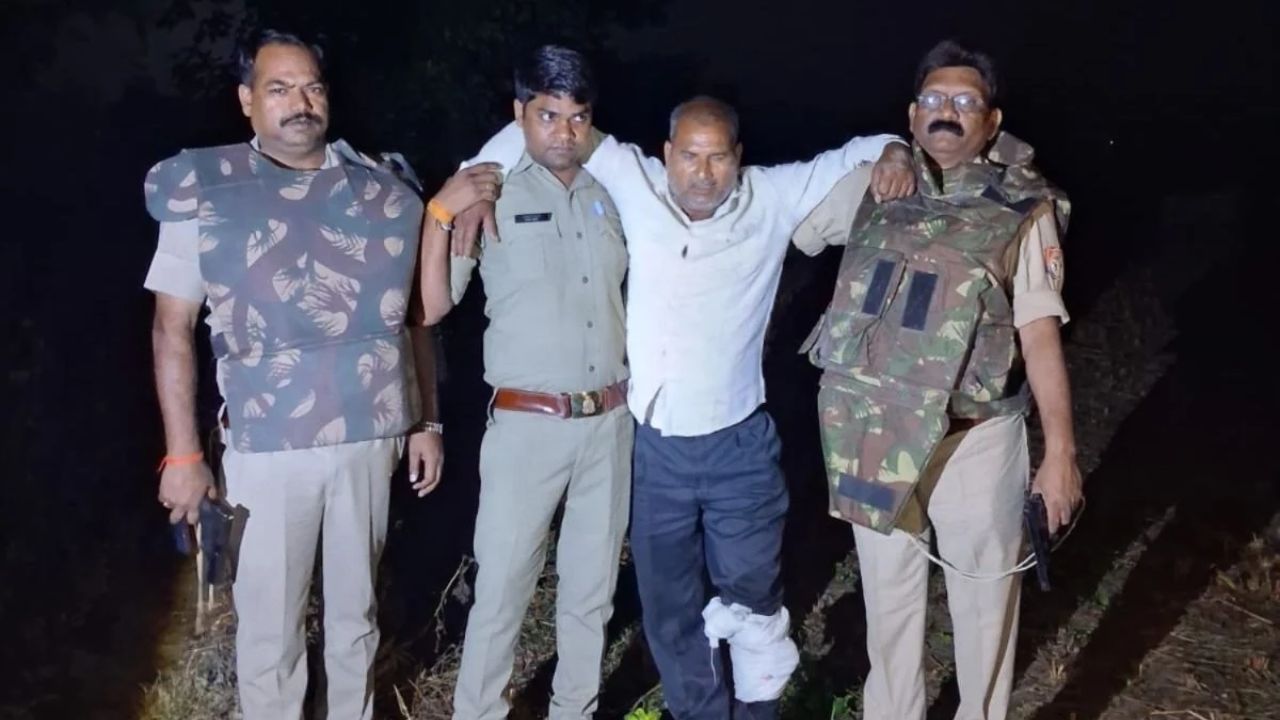 UP Police Encounter: देवरिया में सुबह-सुबह पुलिस मुठभेड़, महिला हत्याकांड का आरोपी गिरफ्तार, पैर में लगी गोली