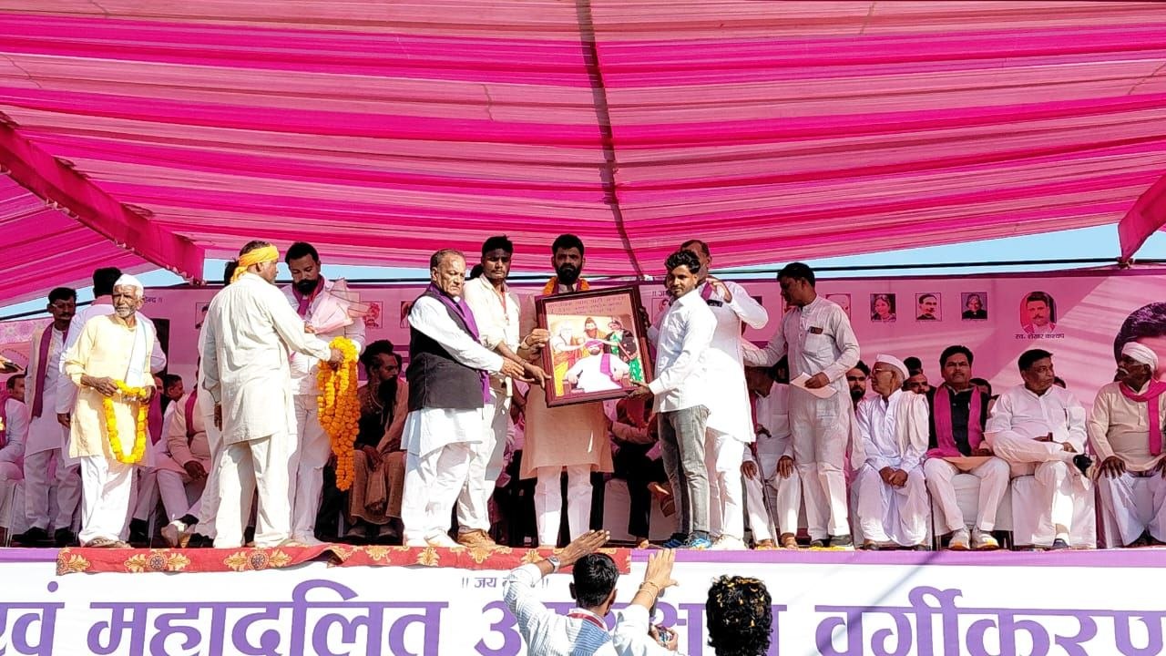 Muzaffarnagar News: सामाजिक न्याय पार्टी जनादेश की महारैली में उठी आरक्षण वर्गीकरण की मांग, मिशन 2027 पर नजर