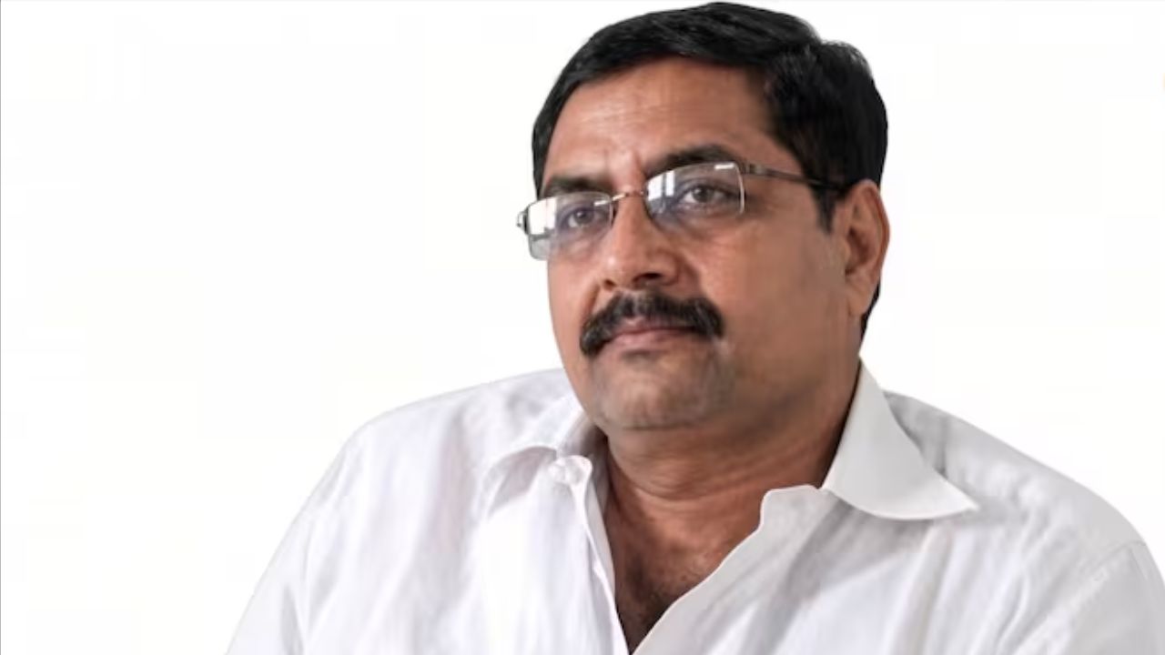 मीडिया की सुर्खियों से दूर, संगठन में मजबूत पकड़; गोपी कृष्णा पाण्डेय पर BJP ने क्यों जताया भरोसा?