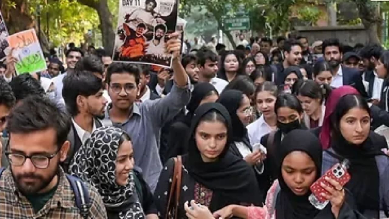 जामिया में छात्रों की जीत, भूख हड़ताल खत्म, स्टूडेंट्स के आगे झुका प्रशासन, अगले साल होंगे छात्र संघ चुनाव