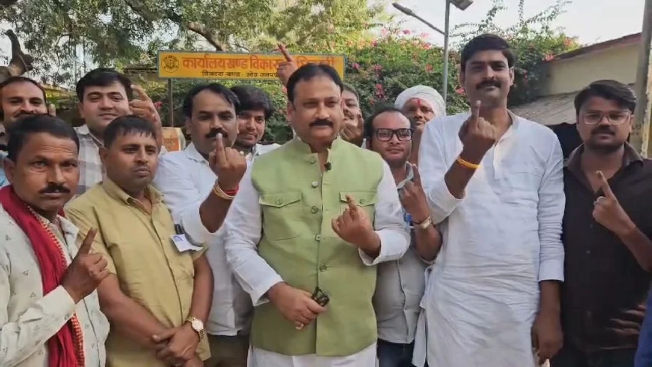 स्नातक MLC चुनाव में सपा की जीत का दावा! दीपनारायण सिंह यादव बोले- अपने विवेक से वोट करता है शिक्षित मतदाता