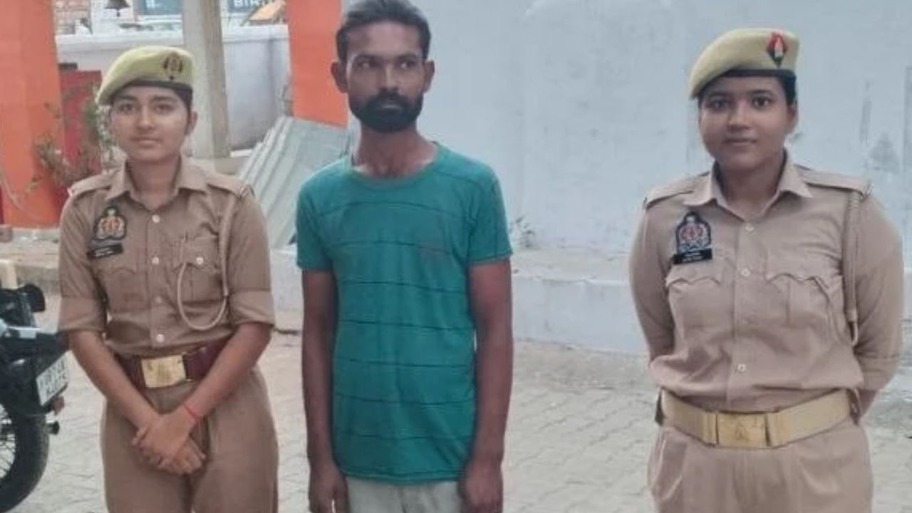 झांसी में राह चलती महिलाओं पर अश्लील टिप्पणी, पुलिस ने आरोपी को दबोचा